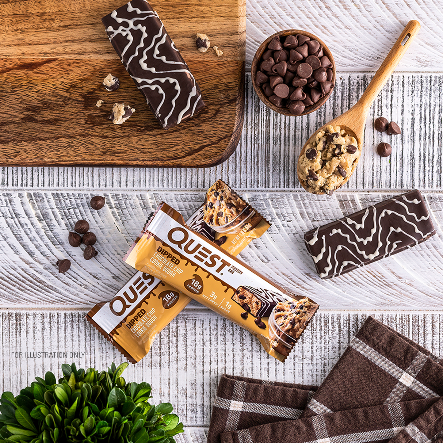 dipped-chocolate-chip-cookie-dough-protein-bar-c7 qst-012268_dipped-chocolate-chip-cookie-dough-protein-bar_7.png